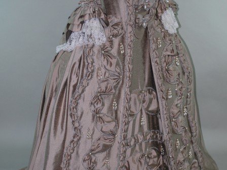 18th Century Rococo Gown Robe a la Francaise Eschelle Stomacher