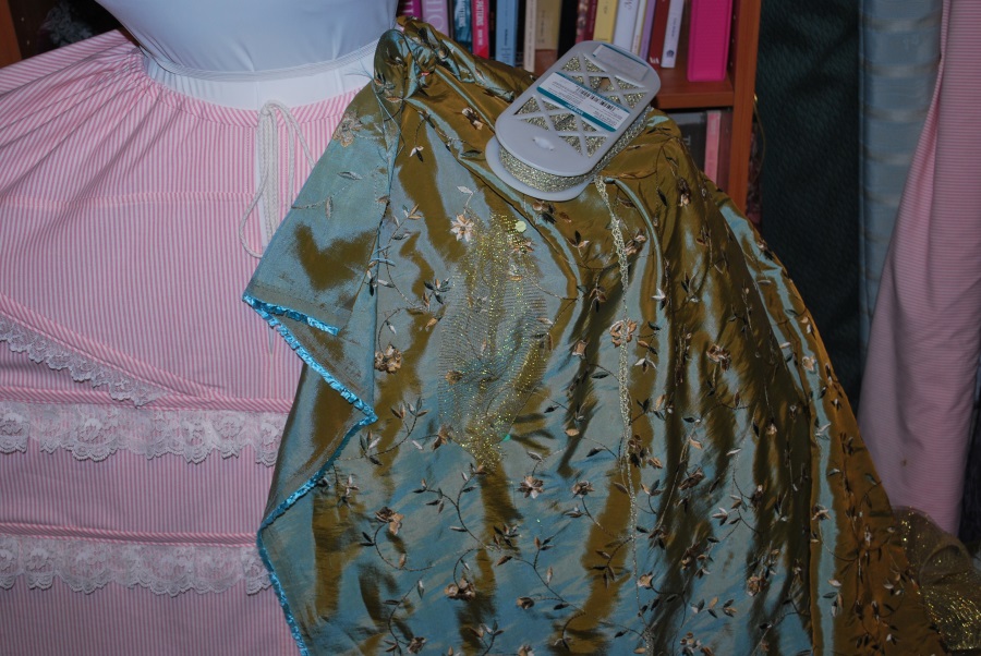 pam-robe-a-la-francaise-underskirt-97