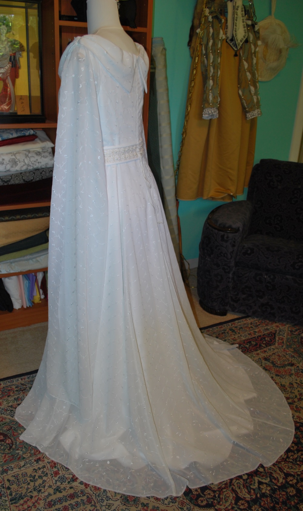 galadriel-gown-simplicity-1551-83